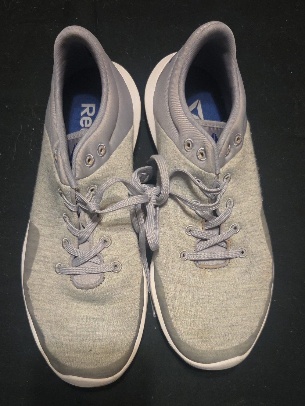 Reebok Men's Light Gray Knit Athletic Sneakers